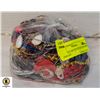 Image 1 : BAG FULL OF ESTATE VINTAGE MIX JEWELRY