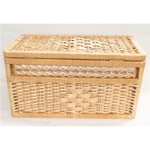 WICKER BASKET WITH LID L20XW10XH11 INCHES