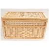 Image 1 : WICKER BASKET WITH LID L20XW10XH11 INCHES