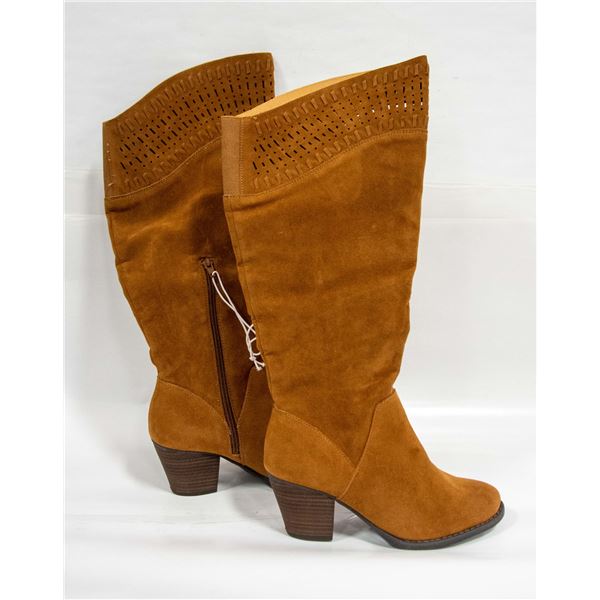 NEW UNIVERSAL THREAD COGNAC FAUX SUEDE FASHION/