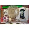 Image 1 : FLAT WITH ESTATE VINTAGE/COLLECTIBLE ITEMS