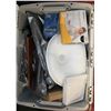 Image 1 : TOTE FILLED WITH NEW PRODUCTS