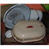 Image 1 : BARN FIND - LARGE FLAT OF VINTAGE ENAMELWARE