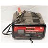 Image 1 : MOTOMASTER 75/12/2A AUTO BATTERY CHARGER