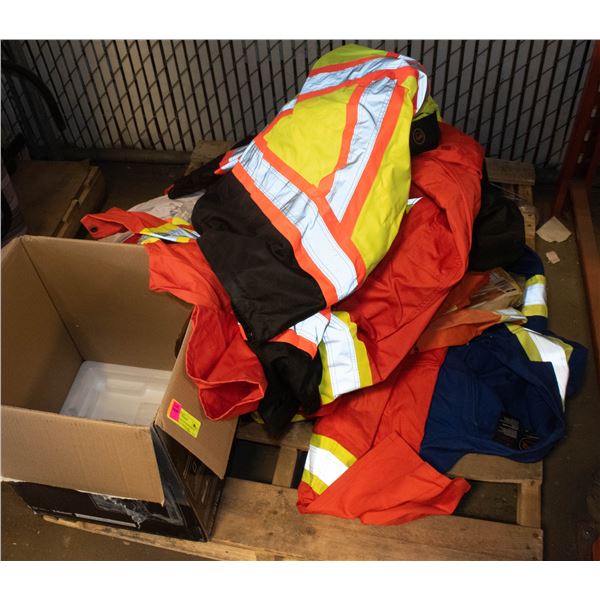 UNCLAIMED PALLET OF NEW WORKWEAR