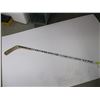 Image 1 : SHERWOOD WASHINIGTON CAPITALS SIGNED STICK 1996/97