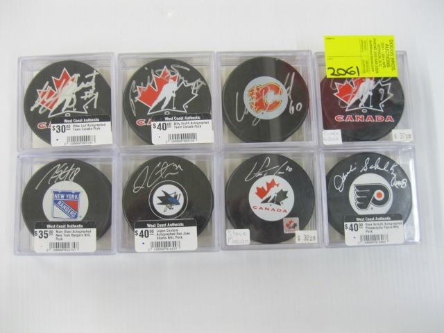 Sign Puck 8 - SIGNED PUCKS