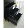 Image 2 : SM. 3 DRAWER METAL FILING CABINET