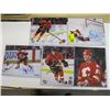 Image 1 : 5 SIGNED PHOTOS