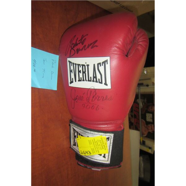 ROBERTO DURAN/JOSE TORRES SIGNED BOXING GLOVE