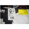 Image 2 : PAIR OF VENOM SZ SM BLACK/WHITE FIGHT SHORTS