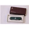 Image 2 : Victorinox Pocket Knife + Pocket Knife