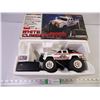 Image 1 : 1:20 Scale NIKKO- White Climber 4WD Chevy Truck 1986-Made in Singapore-untested, very nice condition