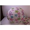 Image 2 : (5) Paper Decorations