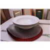 Image 2 : (5) Picture Frames, (3) Serving Bowls, (3) Serving Platters, And (6) Placemats