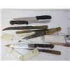 Image 2 : Assorted Knives & Cutlery