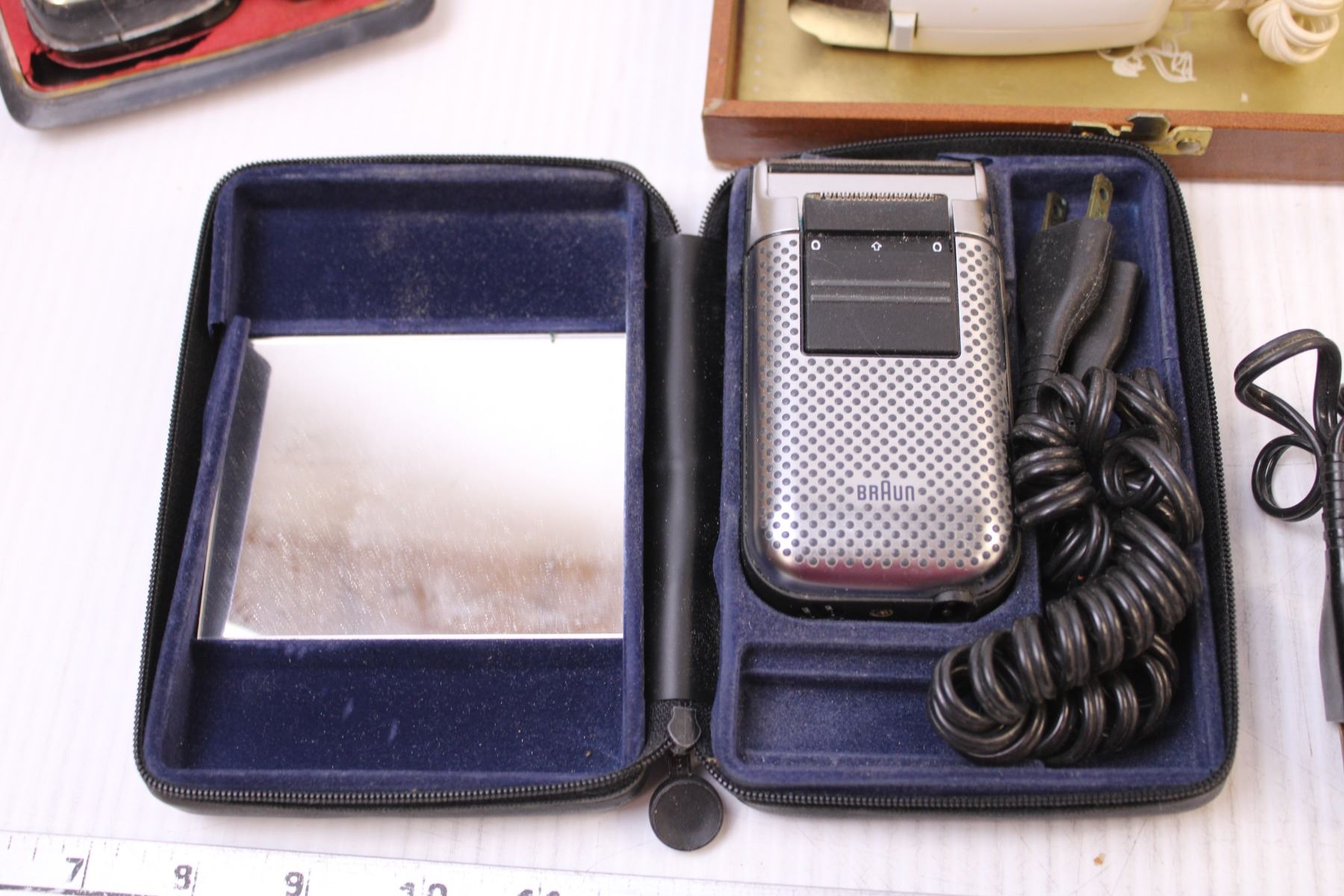 (6) Old Electric Razors (Ronson CFL, Philishave, and Braun) - Bodnarus ...