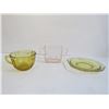 Image 3 : (3) Depression Glass