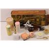 Image 2 : (23) Assorted Collectible Avon Bathroom Items