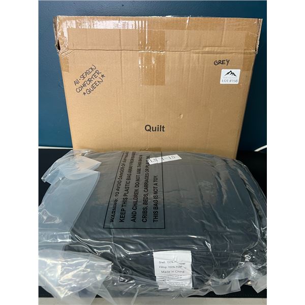 Lot of 1 All-Season Bed Comforter - Queen Size - Grey