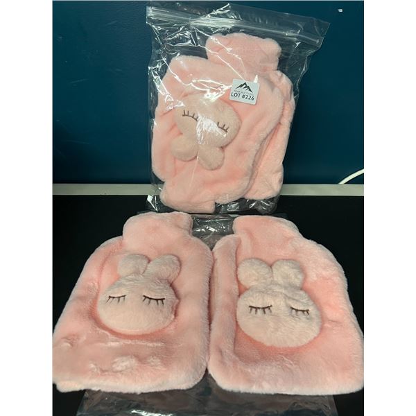 Lot of 2 Augot 2PCS Hot Water Bottles (900mL) w/ Pink Plush Covers (4pcs total)