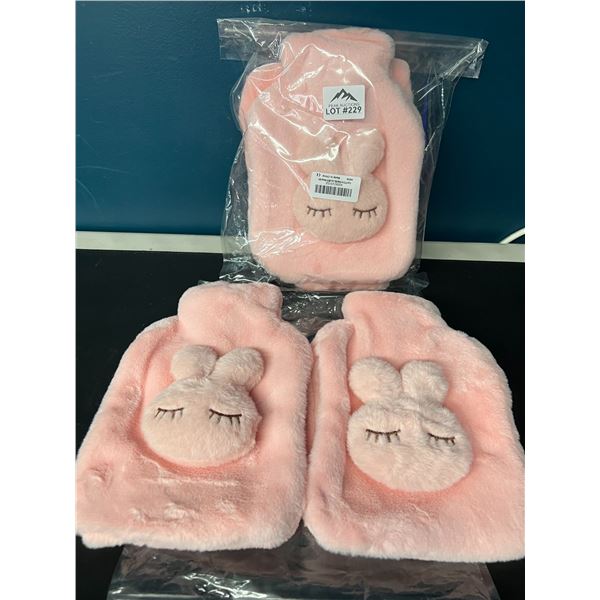 Lot of 2 Augot 2PCS Hot Water Bottles (900mL) w/ Pink Plush Covers (4pcs total)