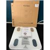 Image 1 : Lot of 1 Intelligent Body Fat Scale
