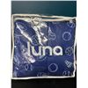 Image 1 : Lot of 1 LUNA Weighted Blanket for Kids - Sports Print - 5LBS