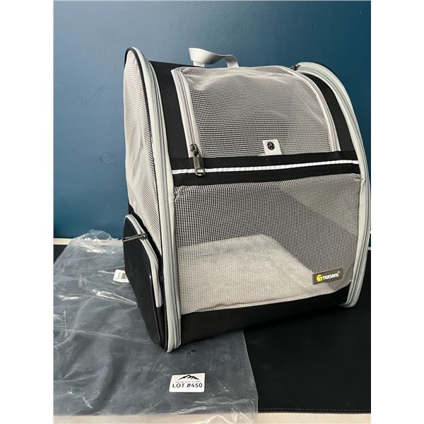 Lot of 1 Portable Pet Carrier Backpack