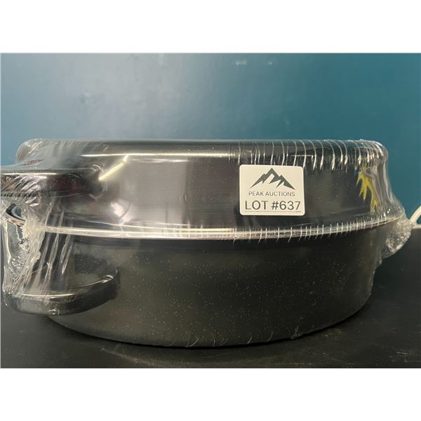 Lot of 1 Roasting Pan w/ Lid for Cooking (12inch)