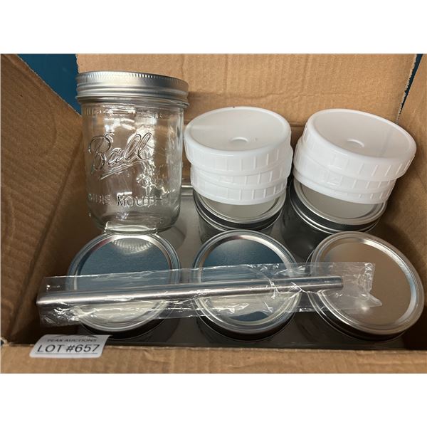 Lot of Glass Mason Style Drinking Jars w/ Lids & Metal Straws (6PCS)