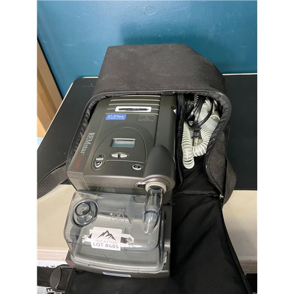 Lot of 1 Remstar Auto C-Flex - CPAP Machine for Sleep Apnea (*Used)