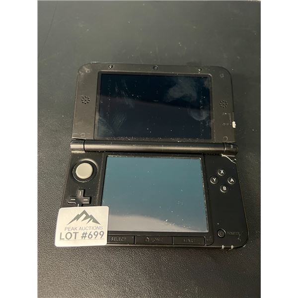 Lot of 1 Nintendo 3DS XL (*Used)