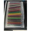 Image 4 : Lot of 1 80 Piece Glitter/Gel Art Pen Set (Refills Included)