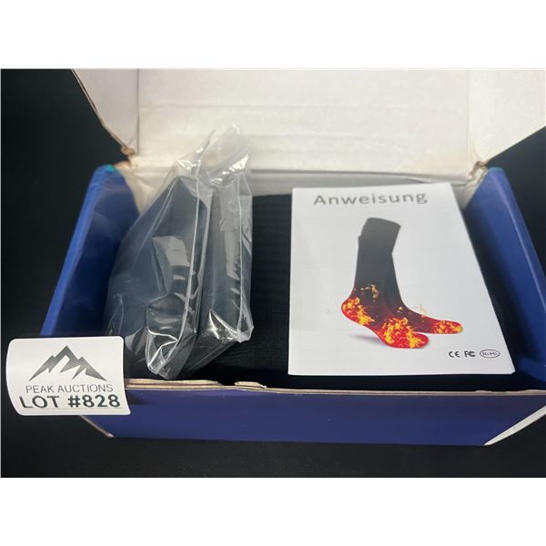Lot of 1 Pair of Heated Socks w/ Powerbanks