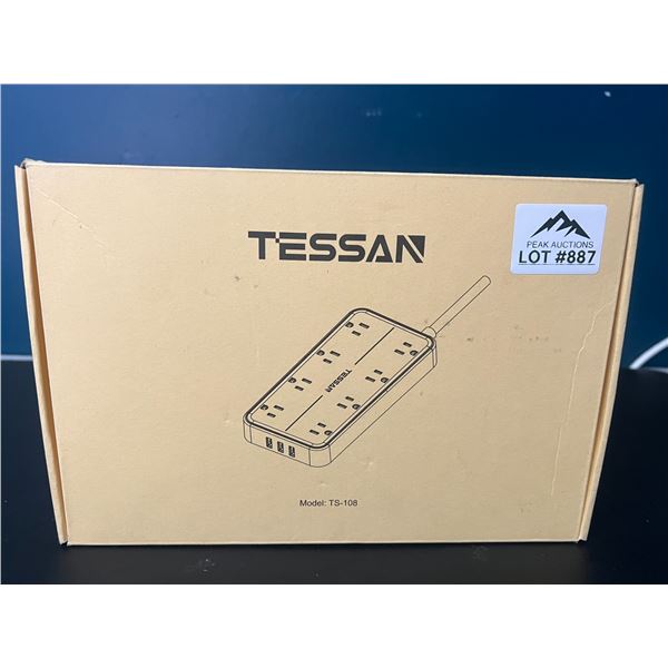 Lot of 1 Tessan Multi-Outlet Power Bar/Surger Protector w/ USB Ports