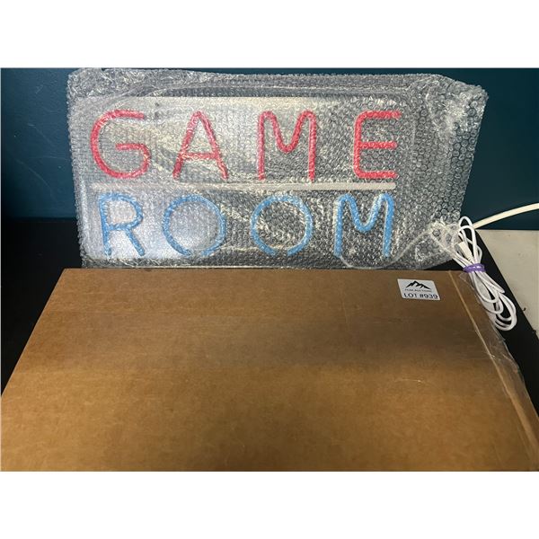 Lot of 1 "Game Room" LED Neon Light/Sign