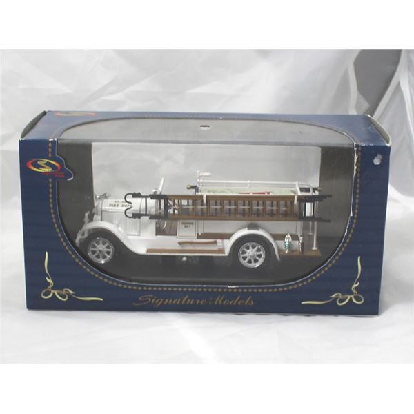 Signature Models 1928  REO Fire Truck