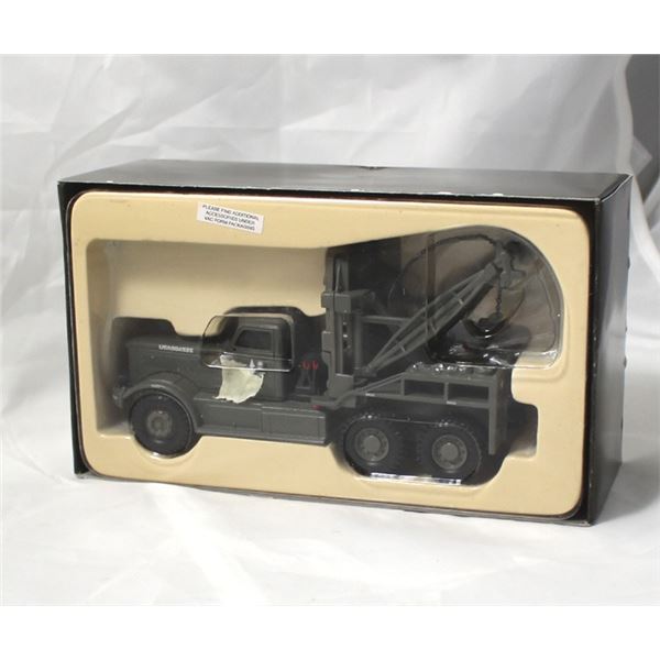 Corgi Classics US Army Diamond T Wrecker