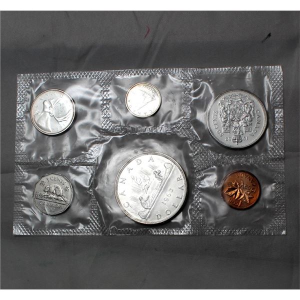 Canada Uncirculated 1962 coin set in pliofilm