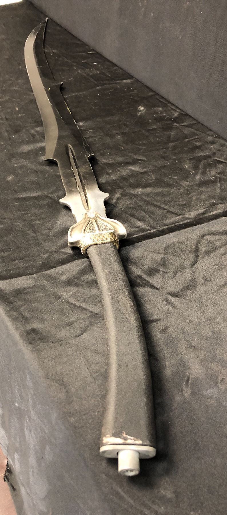 Kit Rae Hand Weapon Custom designed Kit Rae Avoloche hand crafted metal sword (Model KR0038)