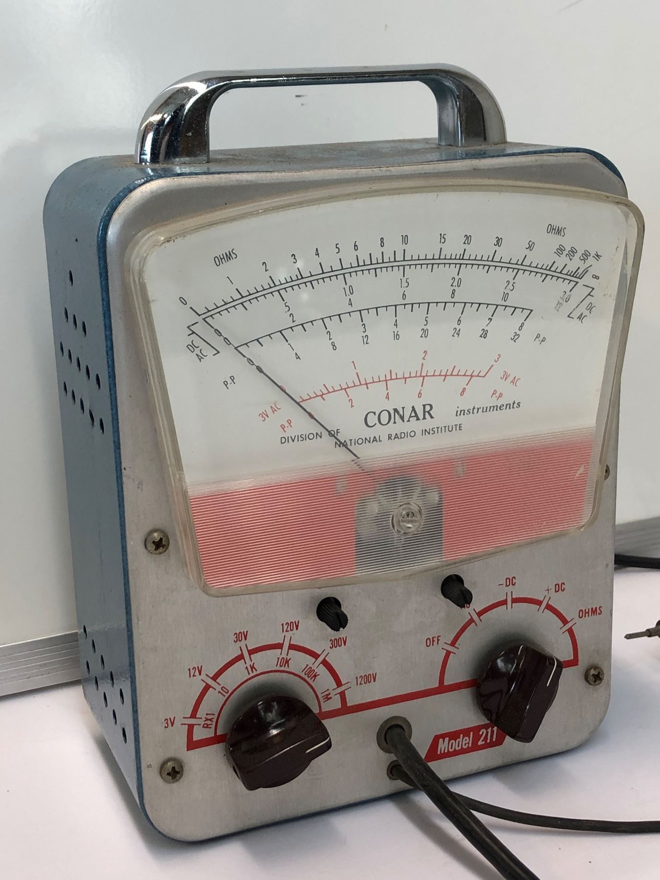 Conar Instruments Vintage Conar Model 211 Ohmmeter tube tester
