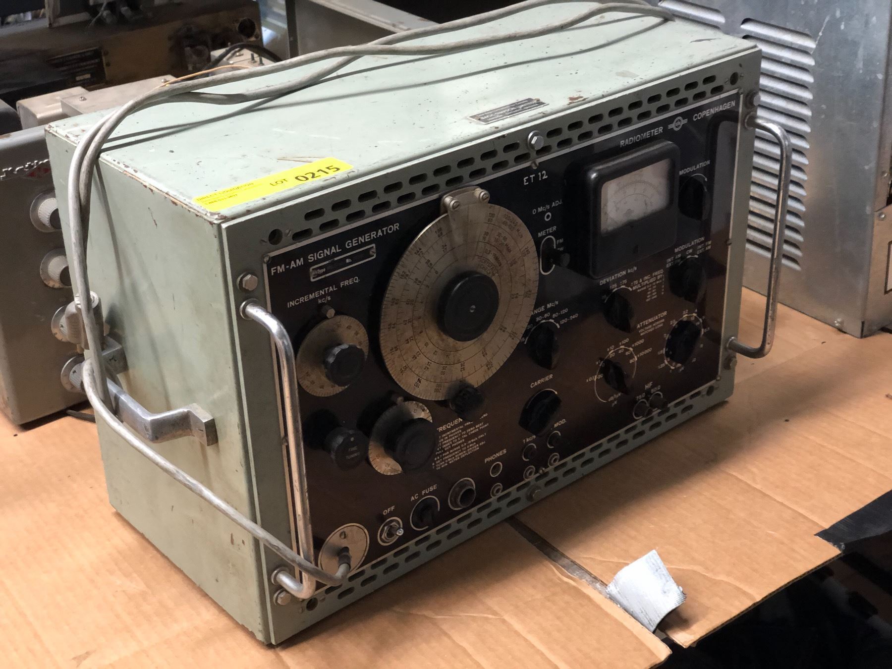 Vintage Radiometer Copenhagen FM-AM signal generator