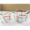 Image 2 : 4 Pyrex Measuring Cups