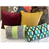 Image 2 : Decorative Pillows