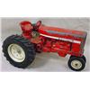 Image 1 : VINTAGE INTERNATIONAL TRACTOR