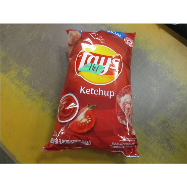 STORE CLOSE-OUT:  LAY'S KETCHUP CHIPS (FAMILY SIZE/235 G) - PER BAG