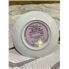 Image 3 : ELVIS PRESLEY PLATE 10 "CHRISTMAS AT GRACELAND" LIMITED EDITION COLLECTIBLE PLATE WITH COA