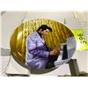 Image 2 : ELVIS PRESLEY LOOKING AT A LEGEND PLATE 13 "HIS HAND IN MINE" LIMITED EDITION COLLECTIBLE PLATE