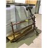 Image 2 : 3-TIER COLLECTIBLE PLATE SHELVING DISPLAY & 3 METAL COLLECTIBLE PLATE RACKS